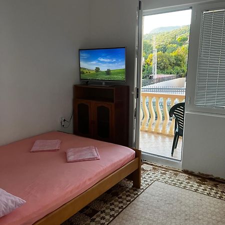 Planet Rooms Dobra Voda Eksteriør bilde